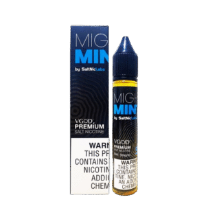 Bright cold mint blast with a smooth refreshing aftertaste — 시원한 멘솔 감성과 화이트·그린 톤 라벨을 담은 VGOD Mighty Mint SaltNic Juice.
